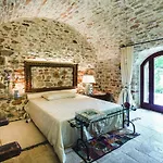 La Rocca By Mmega * Cerretana