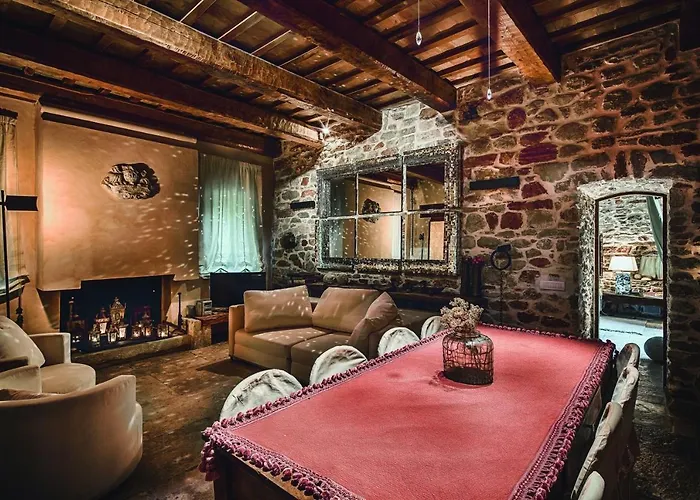 La Rocca By Mmega Βίλα Cerretana